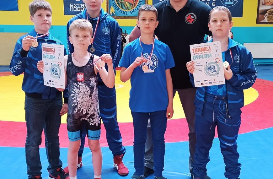 Sukcesy na turnieju zapaśniczym