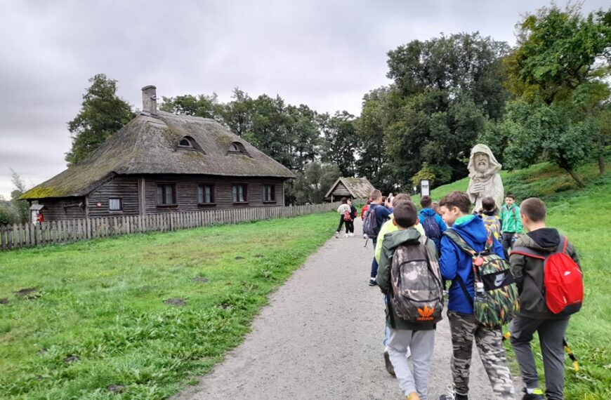Aktywnie poznajemy historię