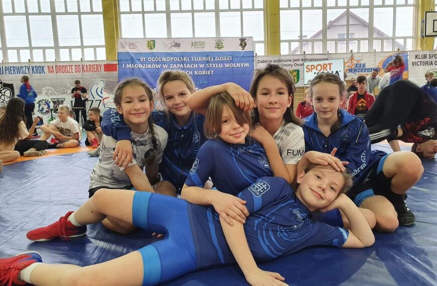 V ogólnopolski turniej zapaśniczy dzieci i młodzików w zapasach