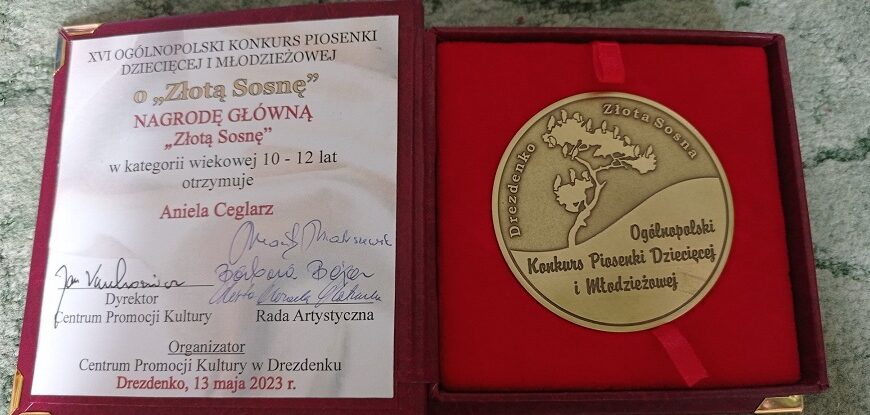 XVI Ogólnopolski Konkurs Piosenki Dziecięcej i Młodzieżowej ” O Złotą Sosnę”